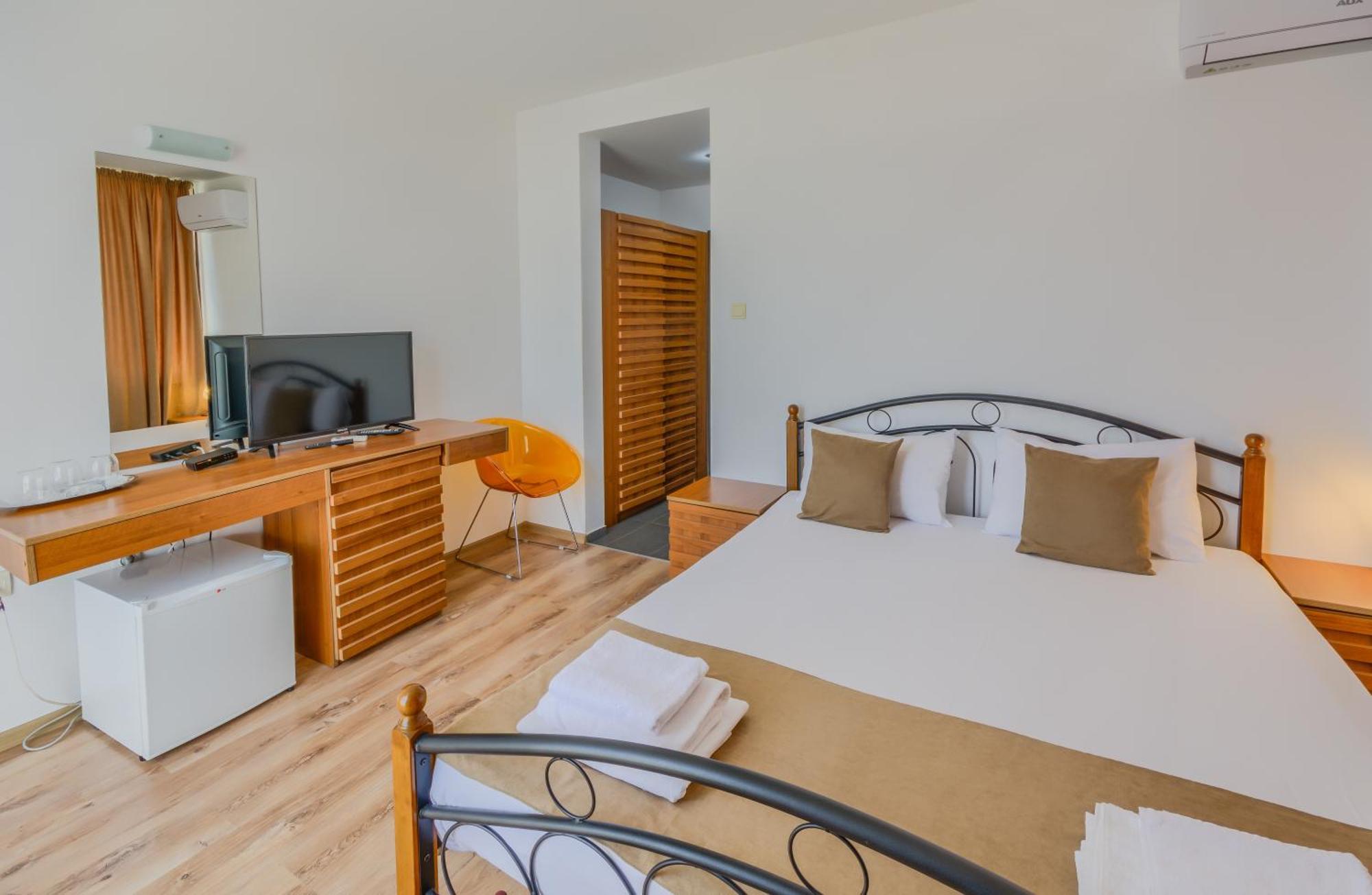 Hotel Odyssey 索佐波尔 外观 照片