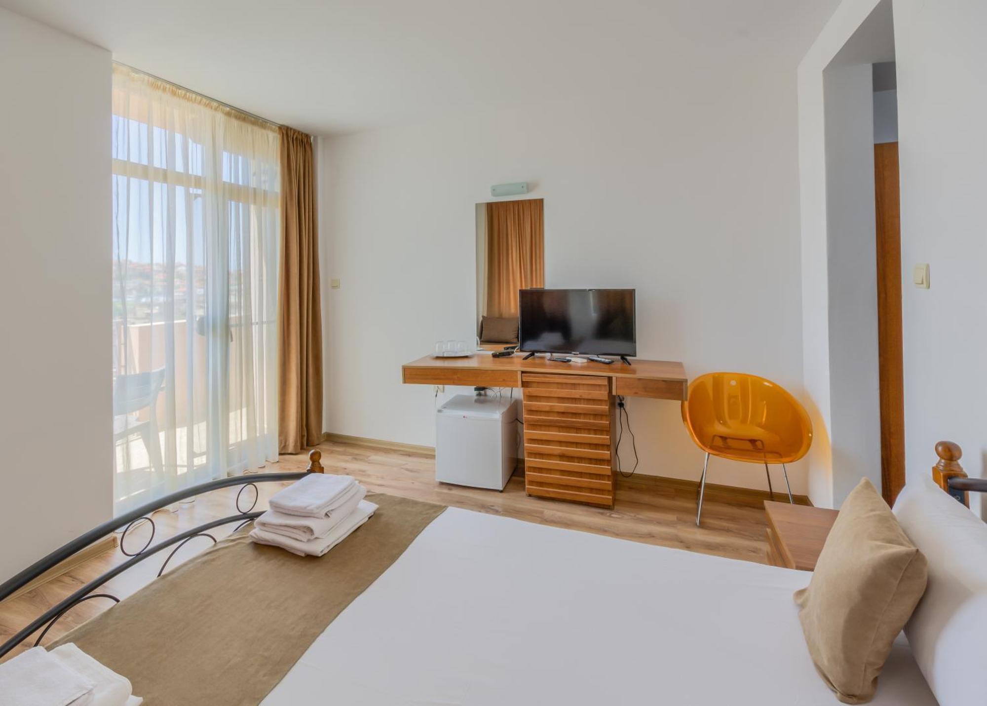 Hotel Odyssey 索佐波尔 外观 照片