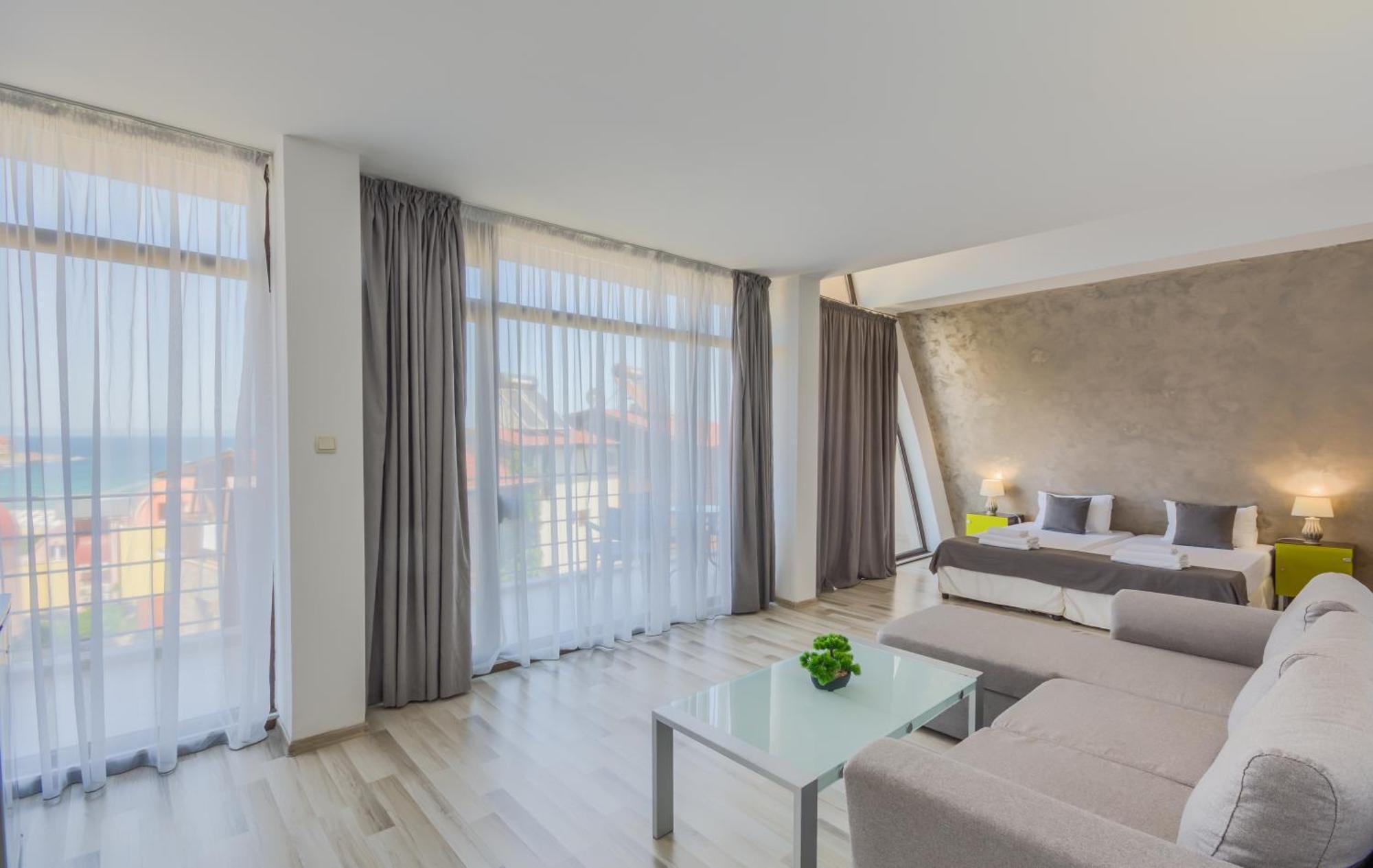 Hotel Odyssey 索佐波尔 外观 照片